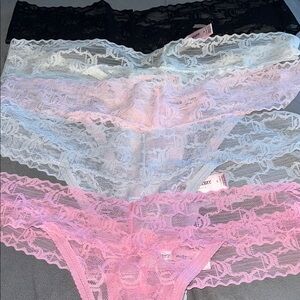 Juicy Couture Lace Panties Set - Black, White, Pink